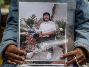 Photo de L’Indonésie emprisonne deux officiels pour l’écrasement d’un stade